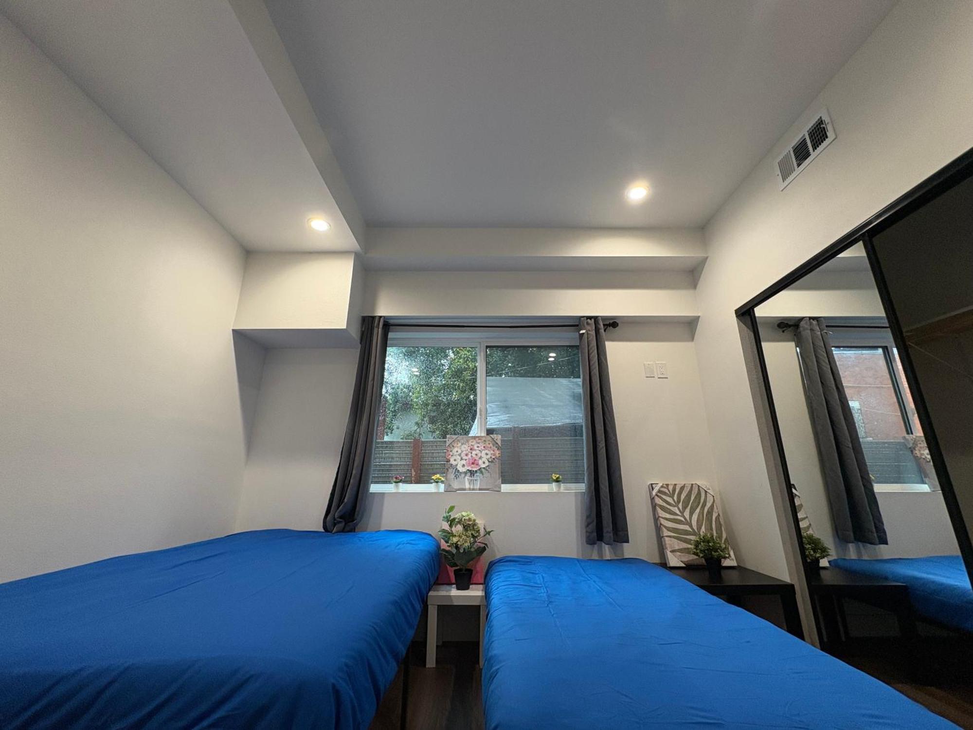 The Blue - Private With Private Bath - Usc - Dtla - Bmo Stadium - La Olympic - Staples Center Hostal